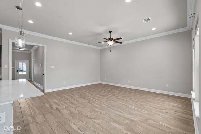 Building Photo - 126 St Edmunds Wy