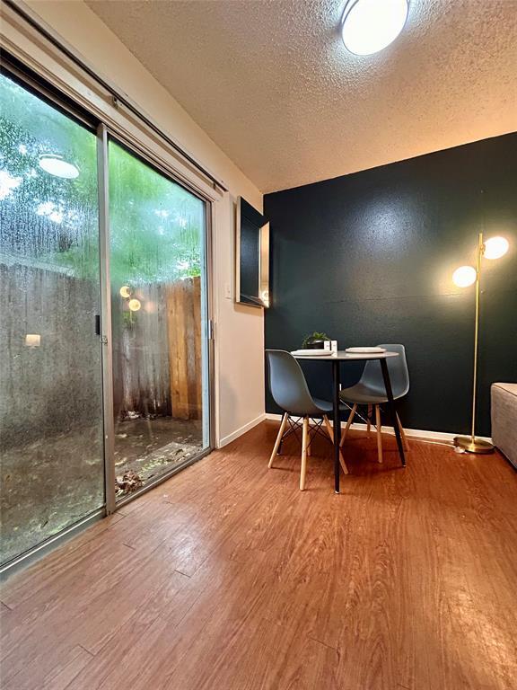 Building Photo - 4209 Avenue B