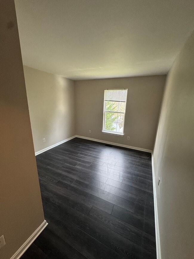 Building Photo - BEAUTIFUL Single Family Home in Abingdon! 4 Bedrooms | 2 Full Baths | 2 Half Baths | Approx. 2,66...