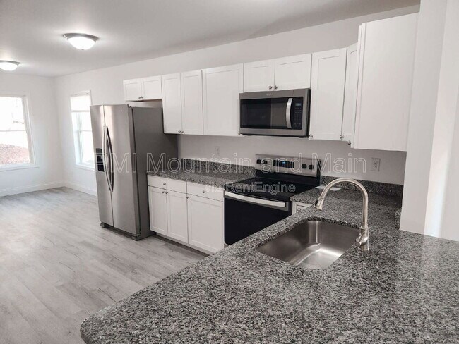 Building Photo - 177 Quinn Hill Ln