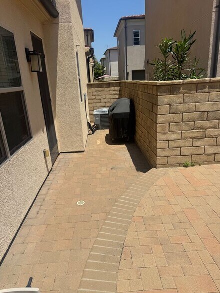 Building Photo - 21730 Candela Dr
