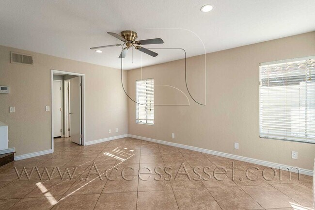 Building Photo - Beautiful 3 Bed/3 Bath Home In Temecula!