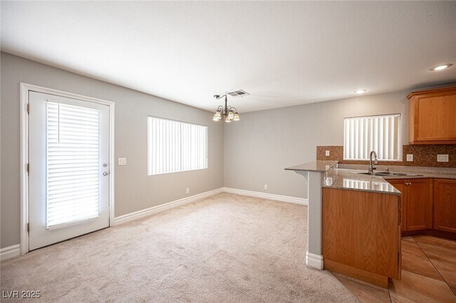 Building Photo - 211 Wicked Wedge Way
