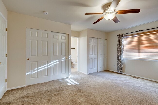 Building Photo - 3 bed 2.5 bath Home in Cherry Hill