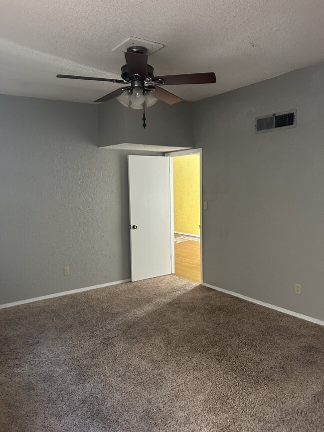 Building Photo - 3107 Isla Verde Cir