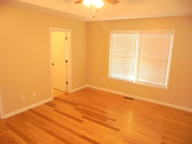 Photo - 241 Bennett Farms Trail