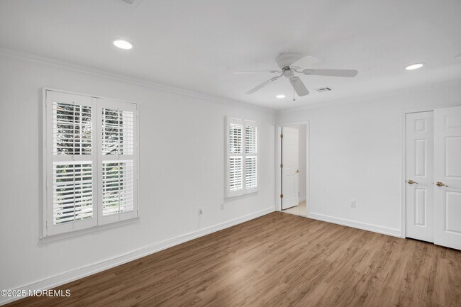 Building Photo - 9 Ambrose Ln