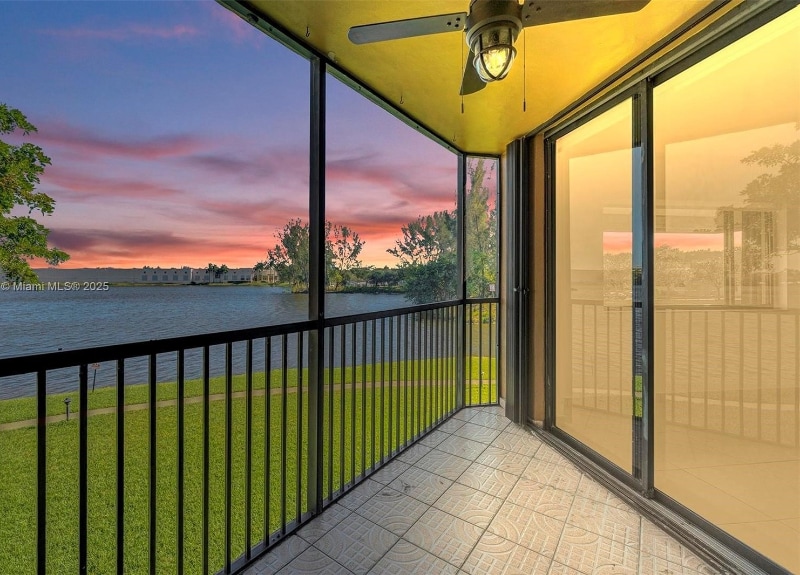 Building Photo - 15509 N Miami Lakeway