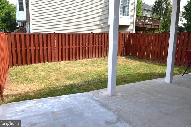 Building Photo - 43768 Virginia Manor Terrace
