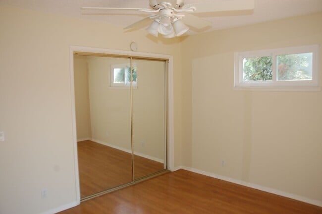 Building Photo - Large Home Near Magnolia Shopping Center