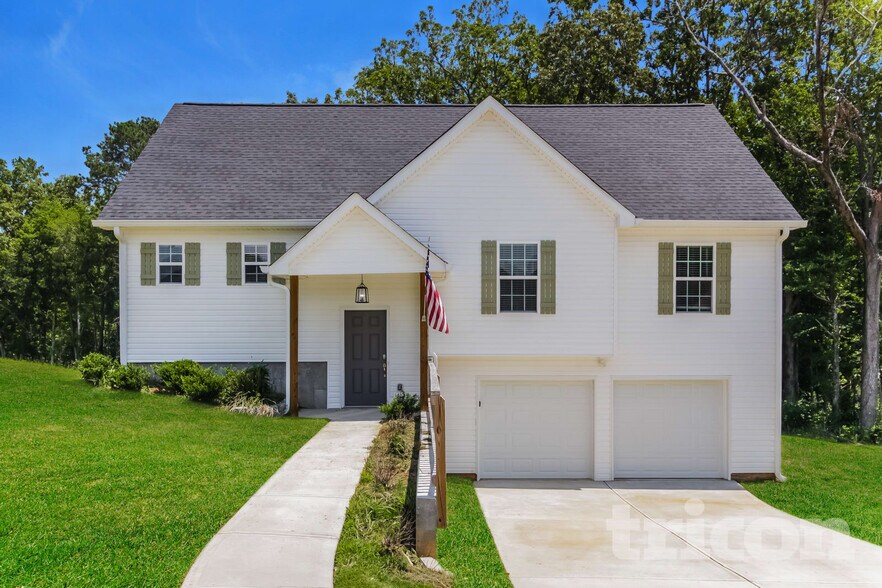 Primary Photo - 117 Grizzly Trail