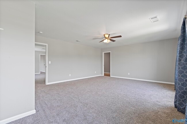 Building Photo - 271 Bermuda Lakes Dr