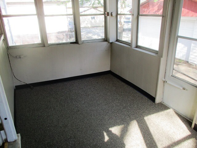 Building Photo - 1019 W Taylor St