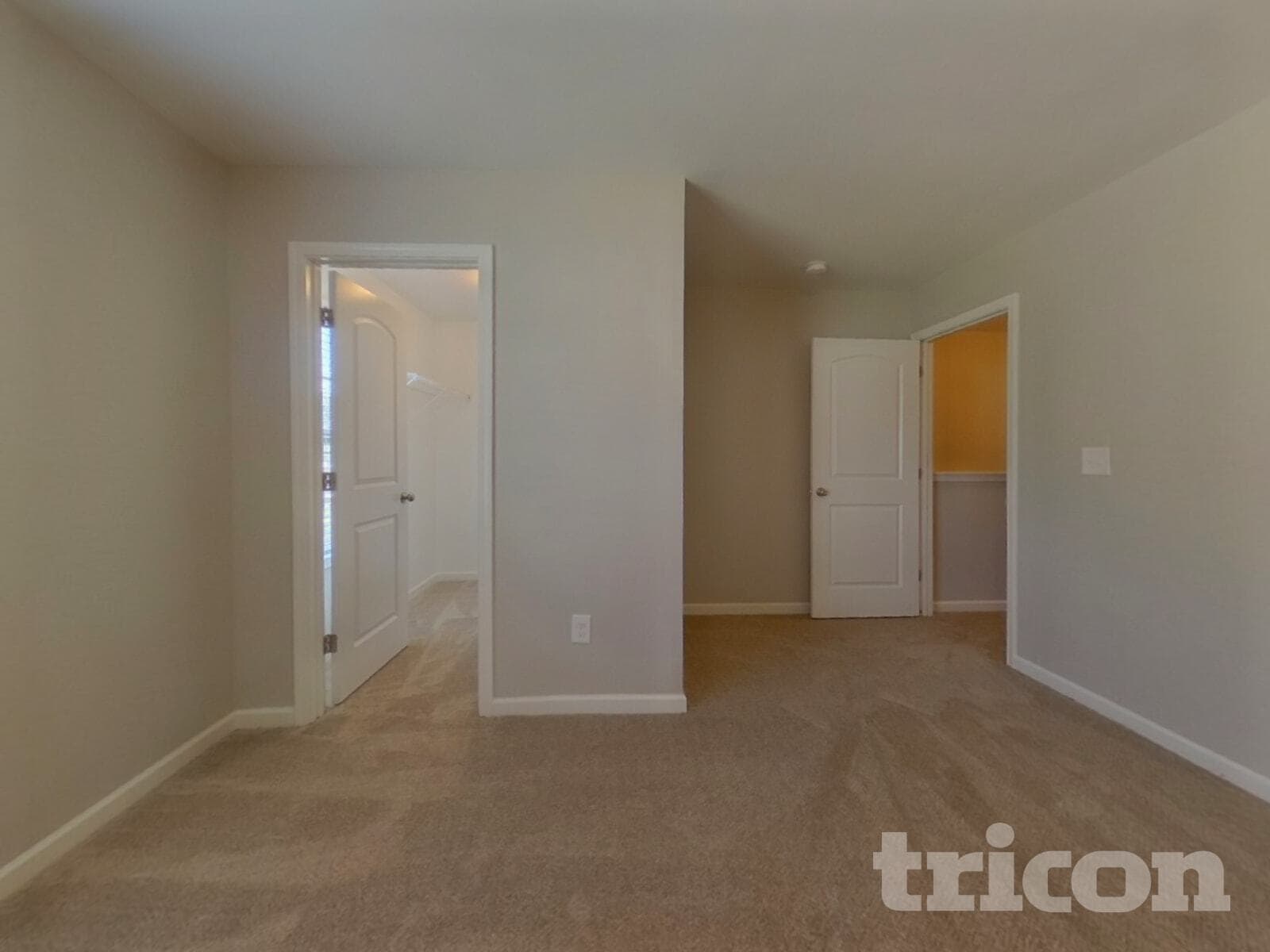 Building Photo - 2037 St Augustine Pl