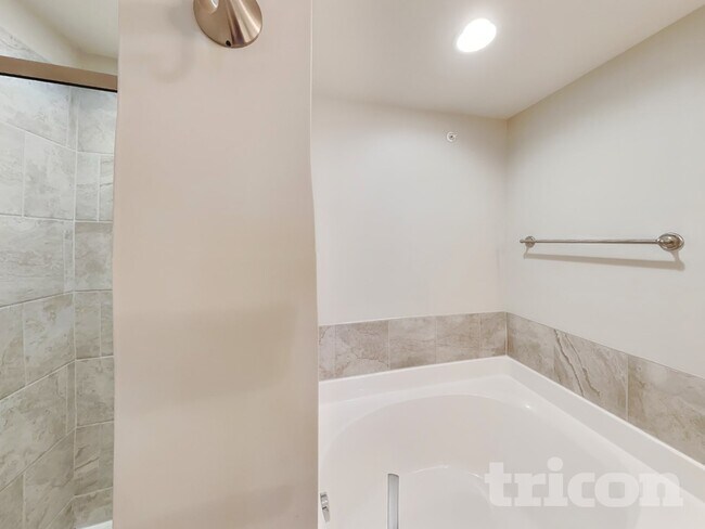 Building Photo - 139 Hickory Station Ln