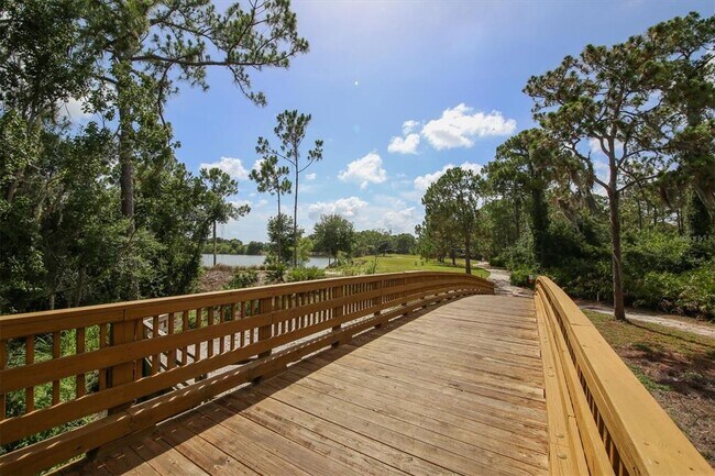Building Photo - 13701 Glossy Ibis Pl