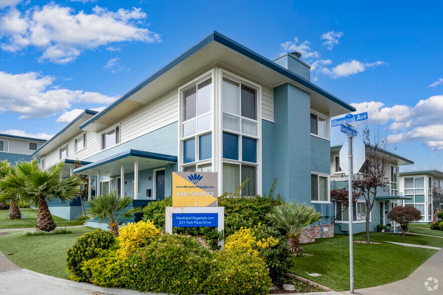 Photo of Westlake Apartments