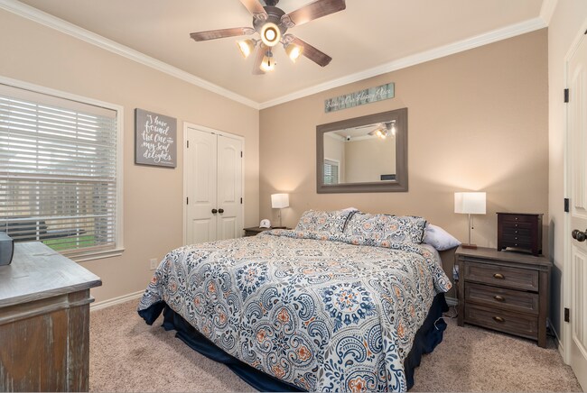 Building Photo - Available July 2026! 3/3.5 Mediterranean S...