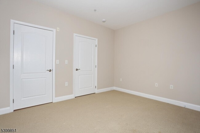 Building Photo - 6107 Brookhaven Court