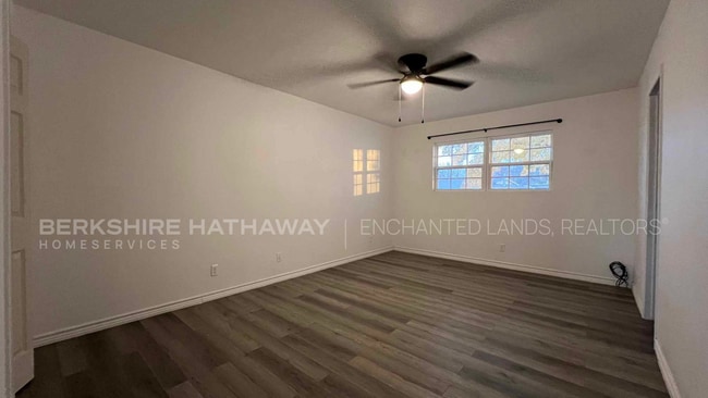 Building Photo - Updated 3 Bedroom/2 Bath Water Paid!!!