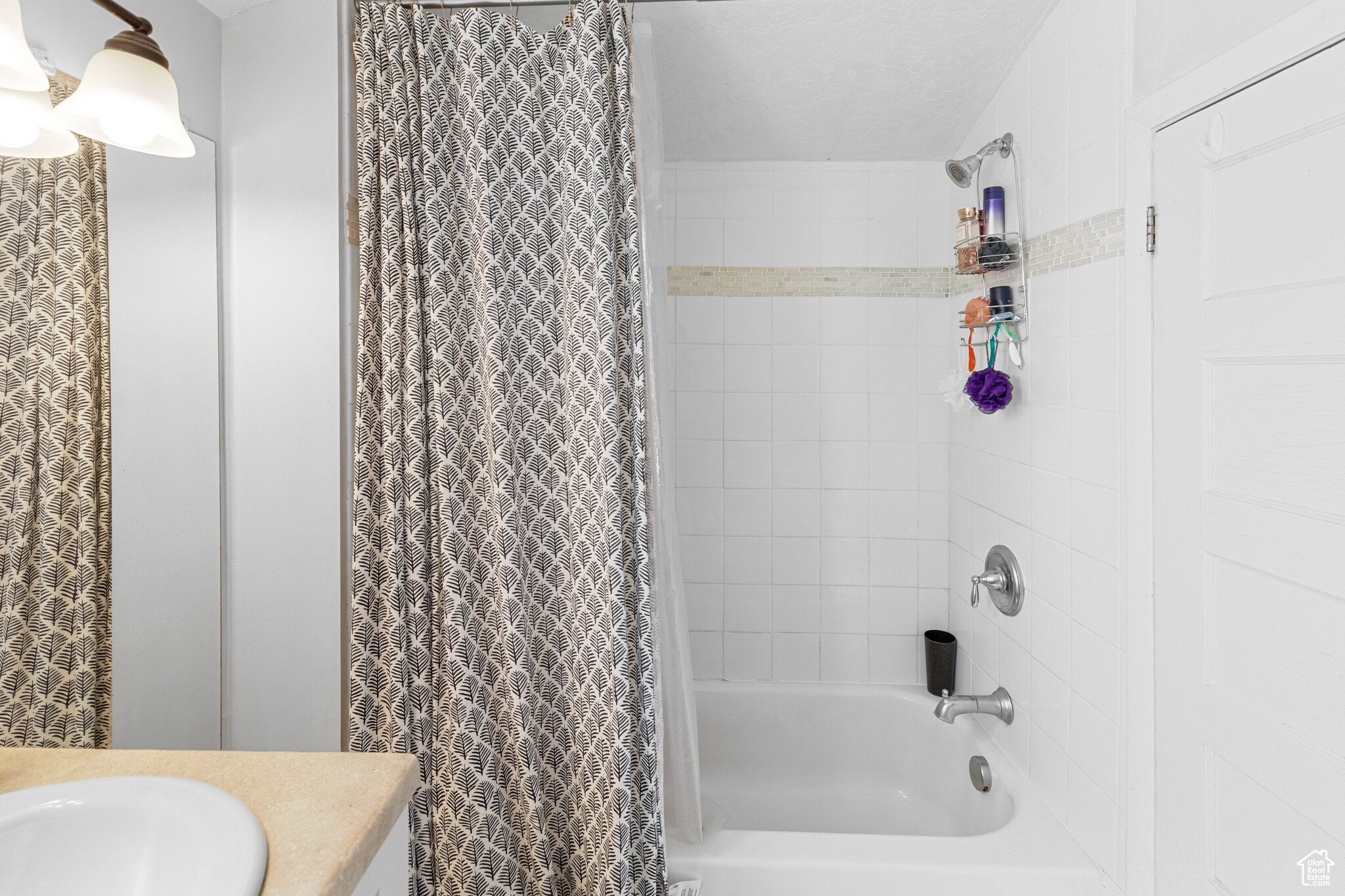 Building Photo - 389 S 200 E St