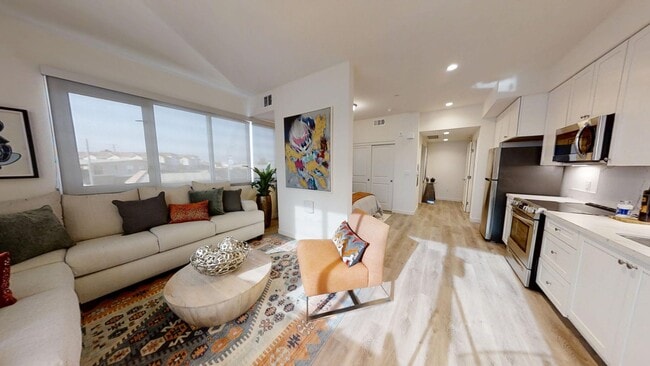 Interior Photo - 78 West Apartments and Live/Work Lofts