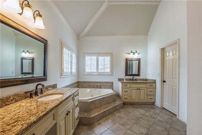 Building Photo - 6215 Bannerhorn Run