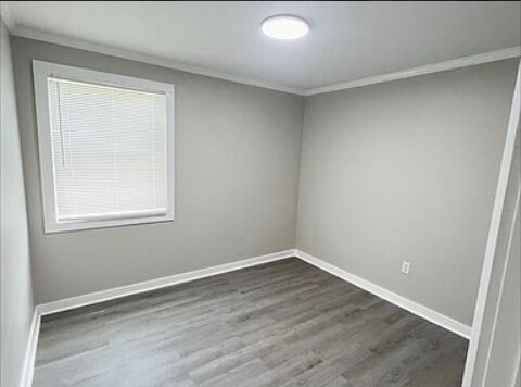 Building Photo - 525 Montague Ln