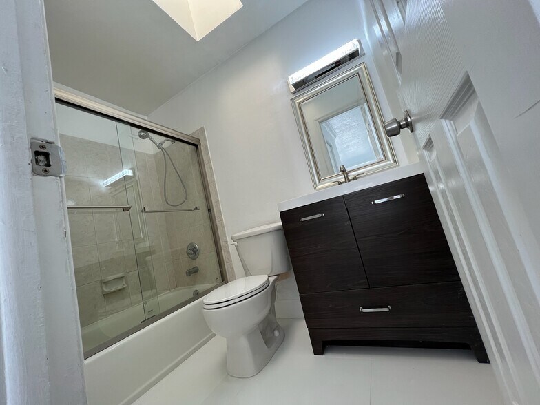 Building Photo - 22227 SW 103rd Ct