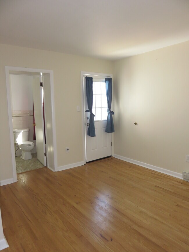 Bedroom - 155 S Hanover St