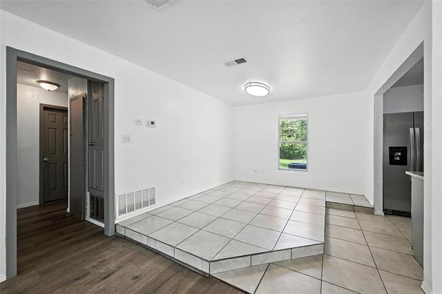Building Photo - 124 Vandenburg Dr