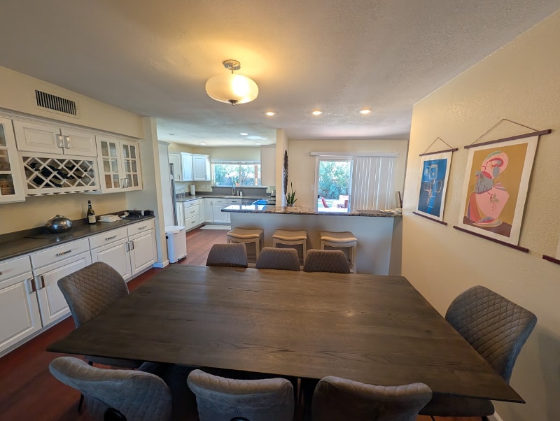 Building Photo - 4909 E Presidio Rd