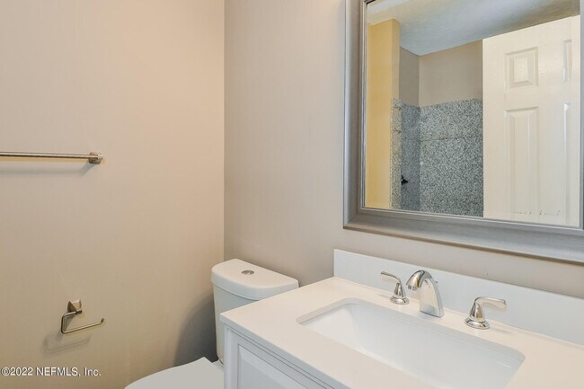 Building Photo - 4440 Naranja Dr S