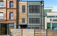 Building Photo - 1414 W Division St