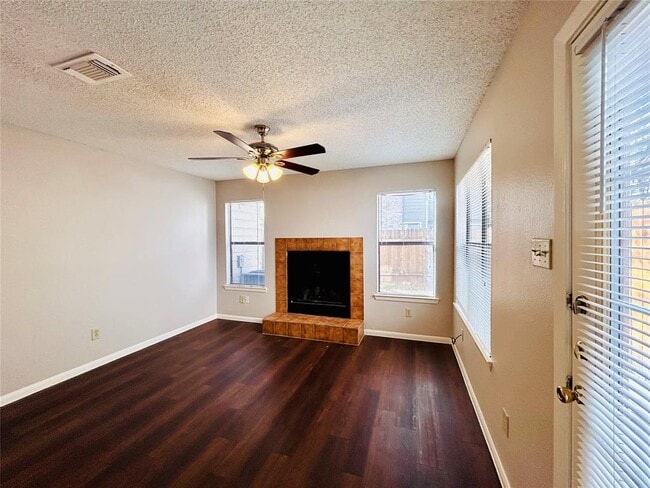 Building Photo - 8906 Schick Rd