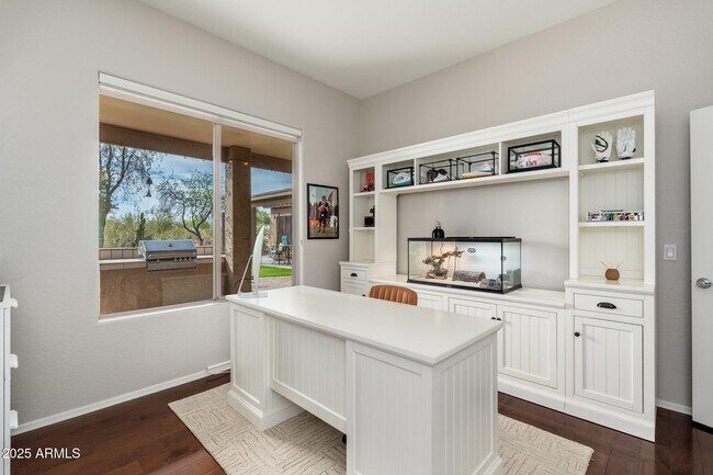 Building Photo - 5712 E Blue Sky Dr