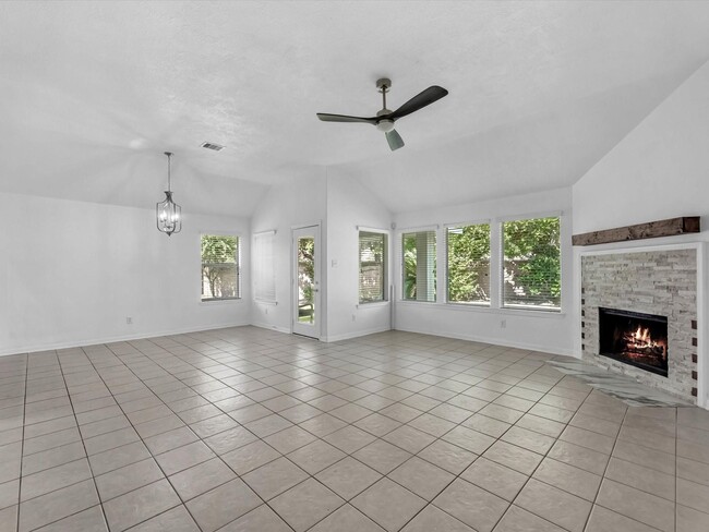 Building Photo - 13707 Birney Point Ln