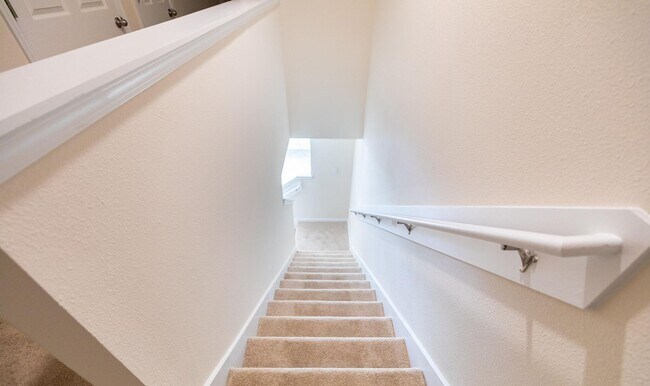 Building Photo - Coastal Living in Popular St. Augustine, Townhouse