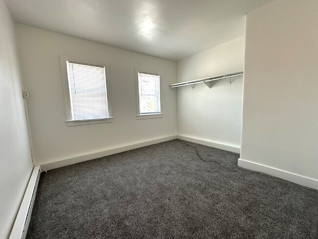 Building Photo - Two Bedroom Apartment in Downtown Westminster