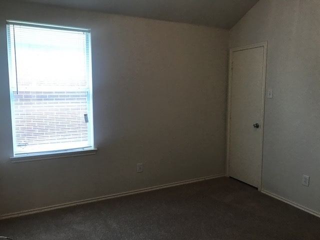 Building Photo - Super Cute 3/2 in Lost Creek Ranch!!