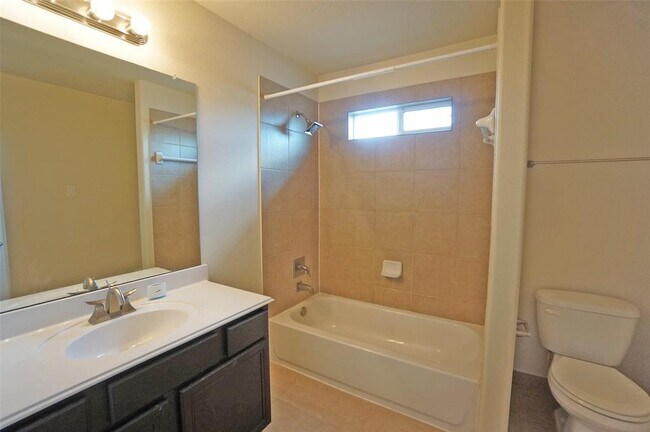 Building Photo - 24503 Hikers Bend Dr