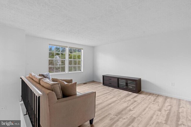 Building Photo - 3500 Manis Rd
