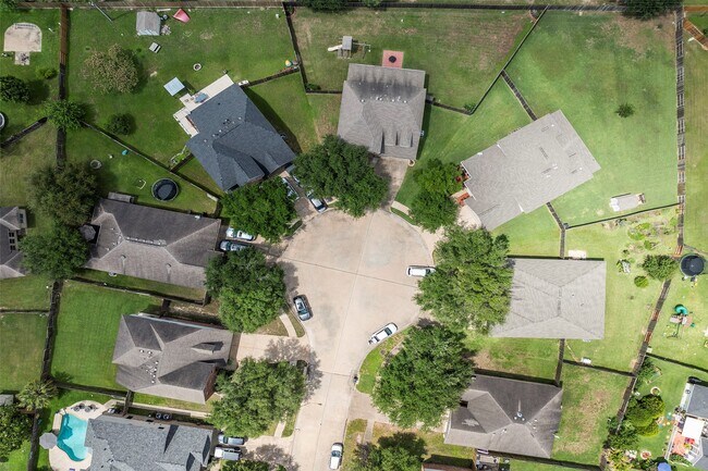 Building Photo - 8535 Morning Oak Ln