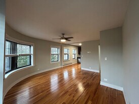 Building Photo - 545 Chestnut St