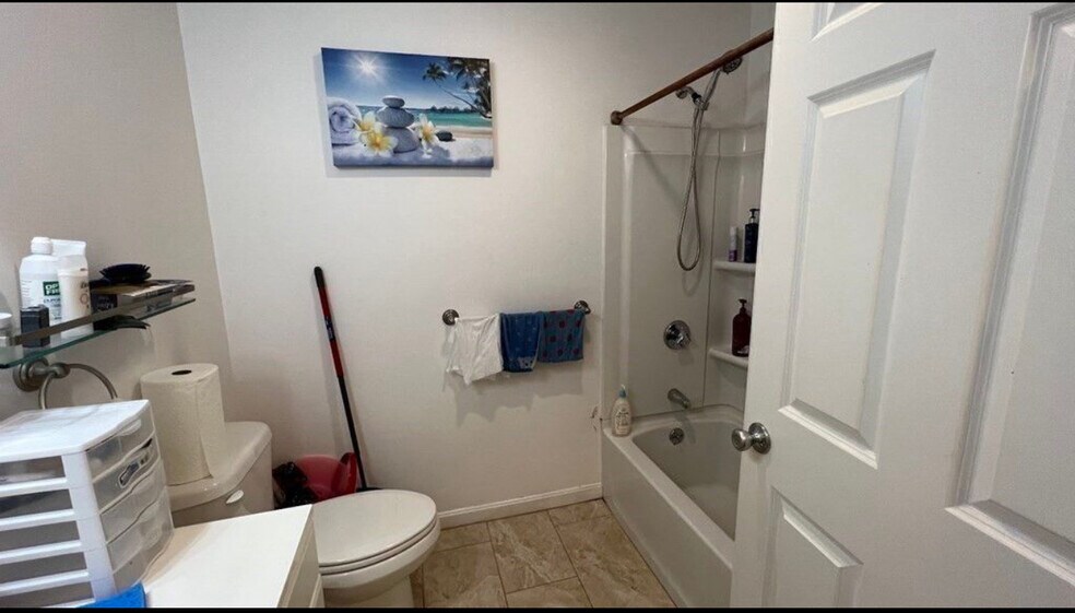 Building Photo - 24 Manchester St