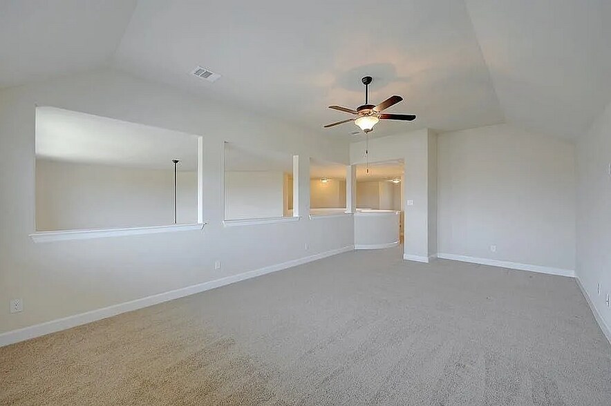 Game room view2 - 3811 Ashbury Rd