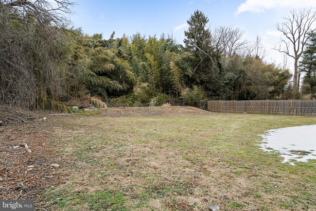 Building Photo - 383 Upper Gulph Rd