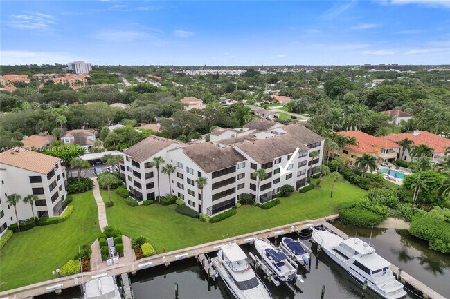 Building Photo - 925 Oak Harbour Dr