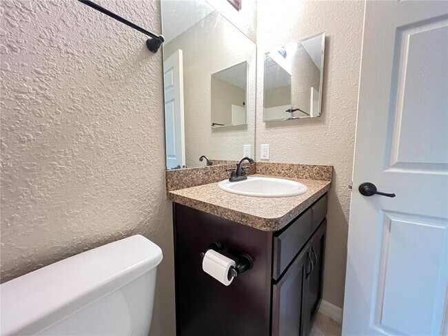 Building Photo - 3411 SW 129th Loop