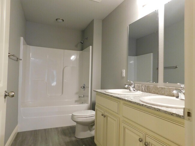 Building Photo - 9005-9007 Sandra Way